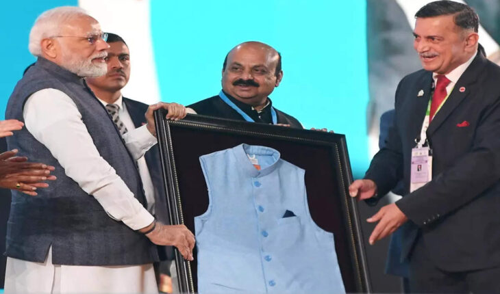 Nehru Vs Modi jacket: What's in the name?